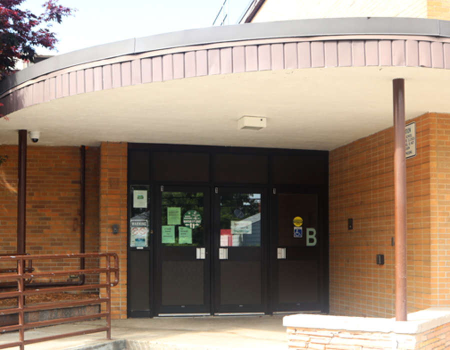 Tyrone Elementary School entrance canopy